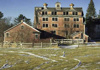 winter barn NH